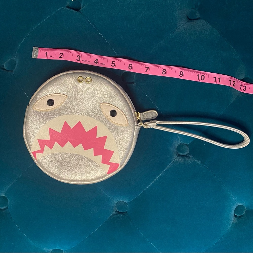 Betsey Johnson Shark Wristlet - Picture 4 of 9